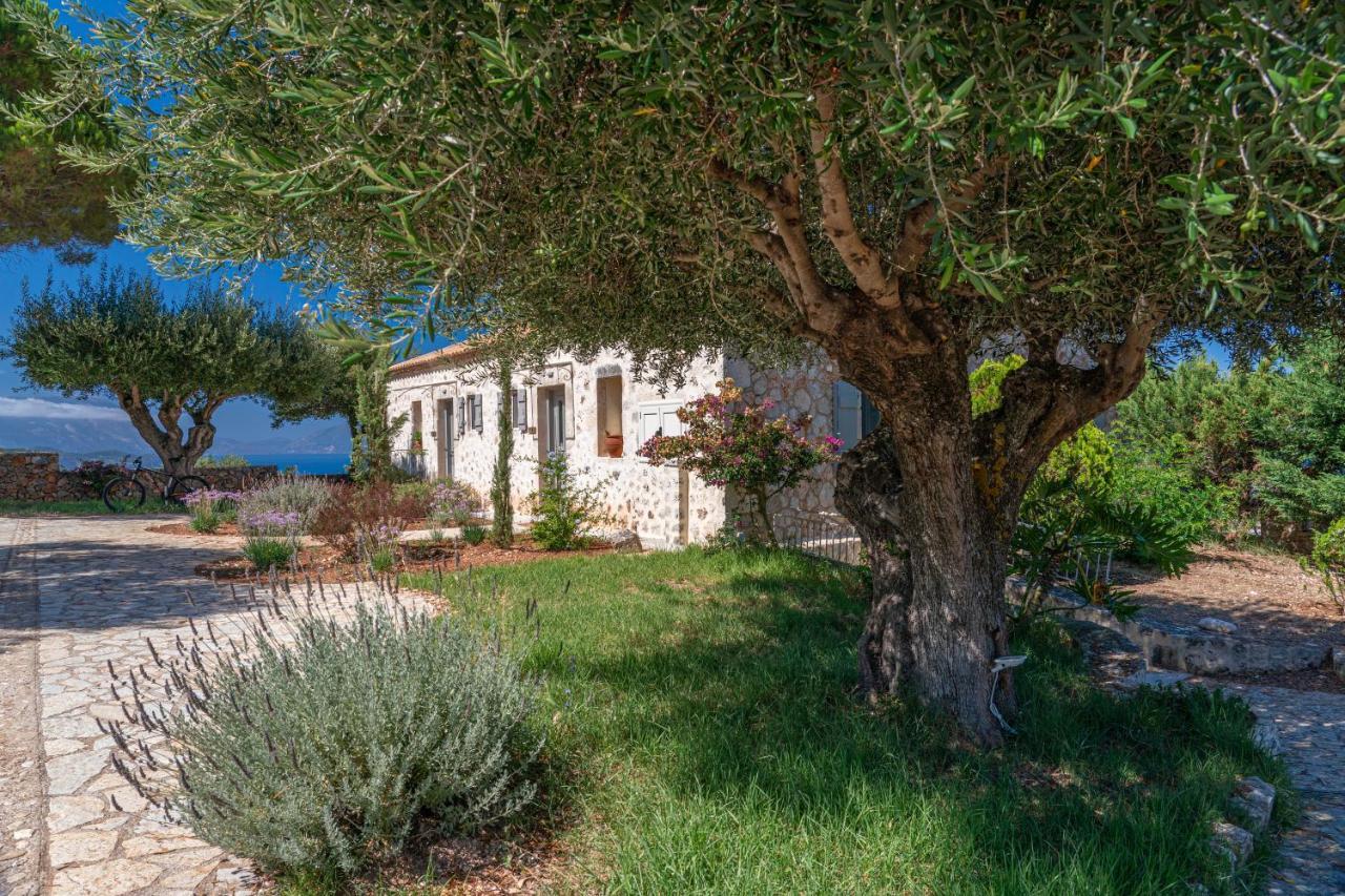 Blue Horizon Cottages Tzamarelata Exterior foto
